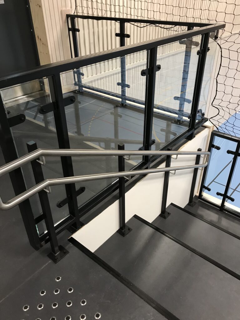 Daugiafunkcinis sporto kompleksas. Årvoll flerbrukshall, Oslas. Gamyba ir montavimas (3)