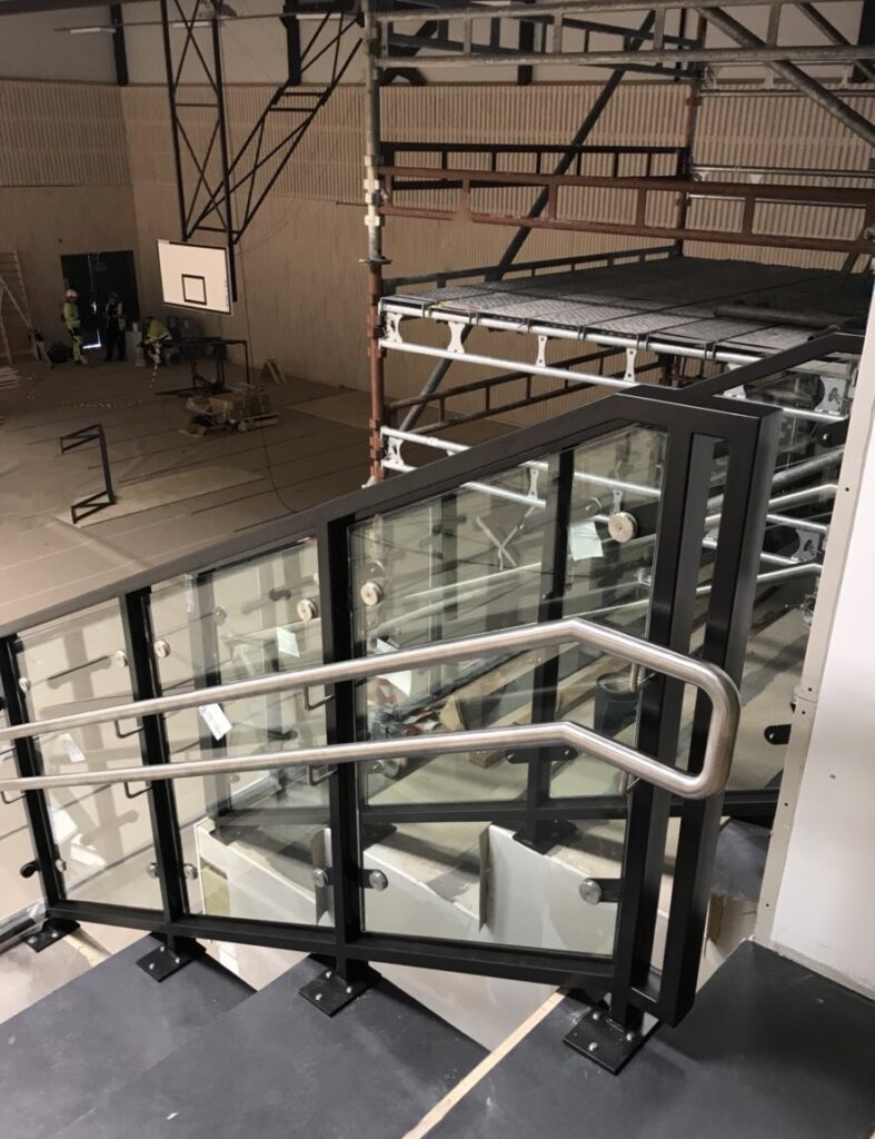 Daugiafunkcinis sporto kompleksas. Årvoll flerbrukshall, Oslas. Gamyba ir montavimas (6)