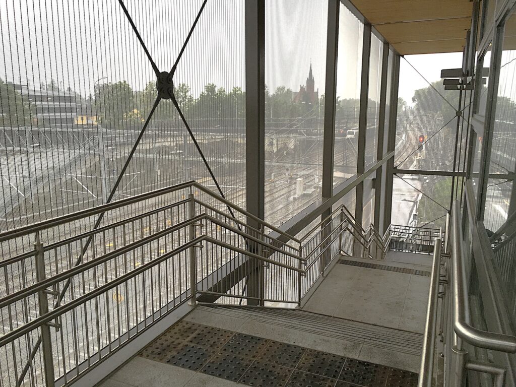 Traukinių stotis. Høvik stasjon (11)