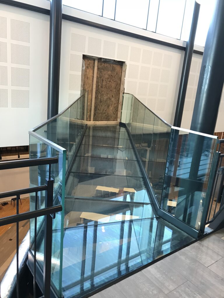 Universitetas. Universitetet i Agder Campus Grimstad. Gamyba ir montavimas (2)